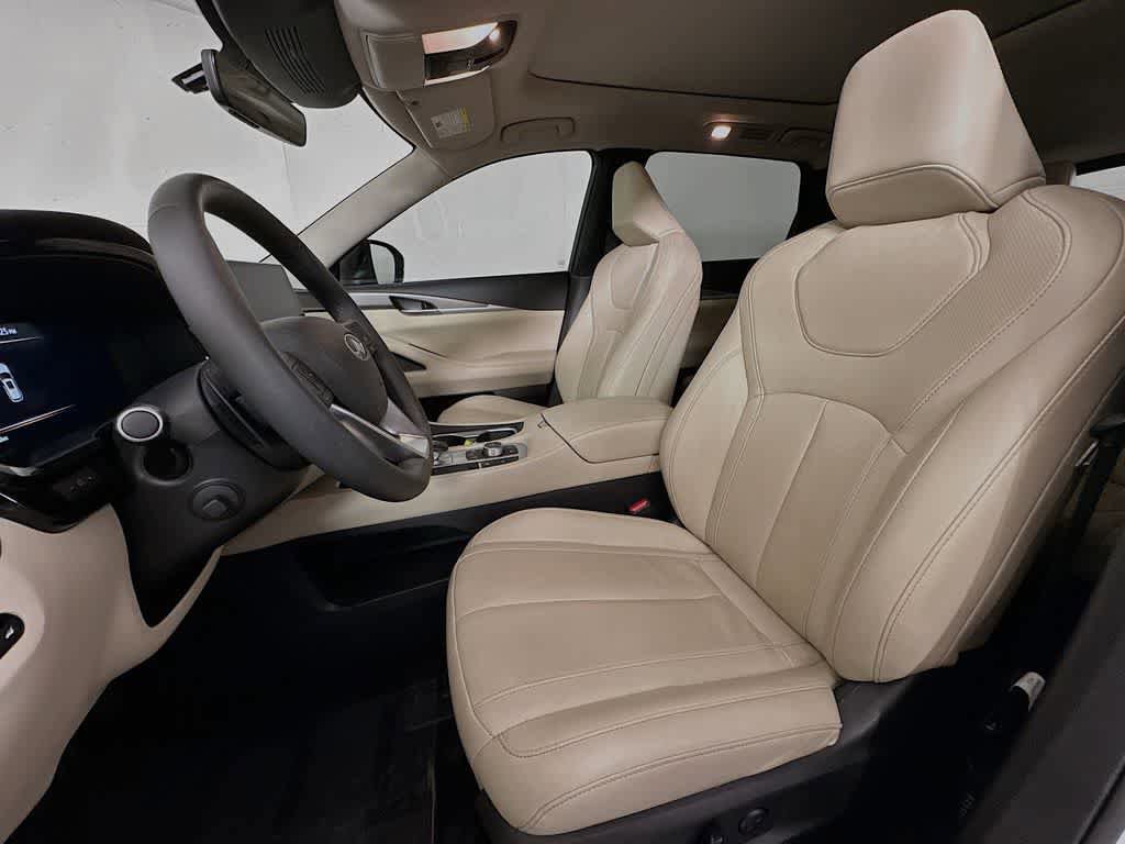 Used 2024 INFINITI QX60 Luxe AWD/4WD image 12
