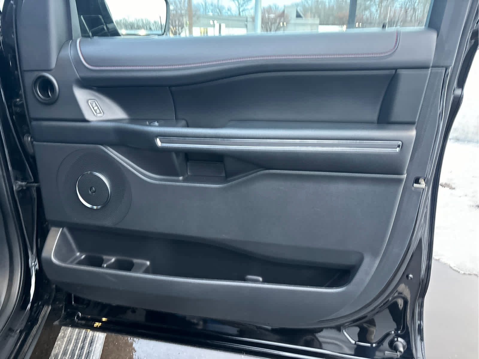 Certified 2023 Ford Expedition Limited image 31