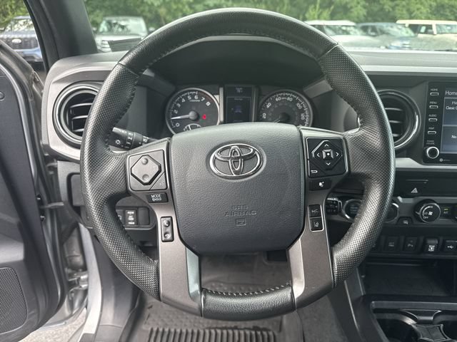 Used 2020 Toyota Tacoma TRD Sport w/ Technology Package AWD/4WD image 14