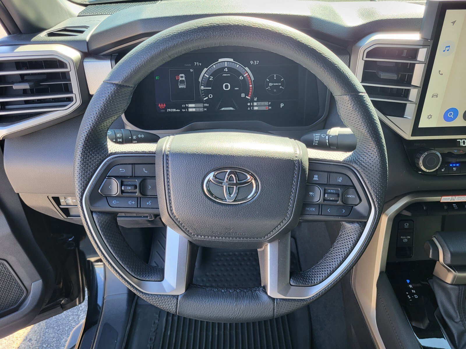 Used 2025 Toyota Tundra Limited image 27