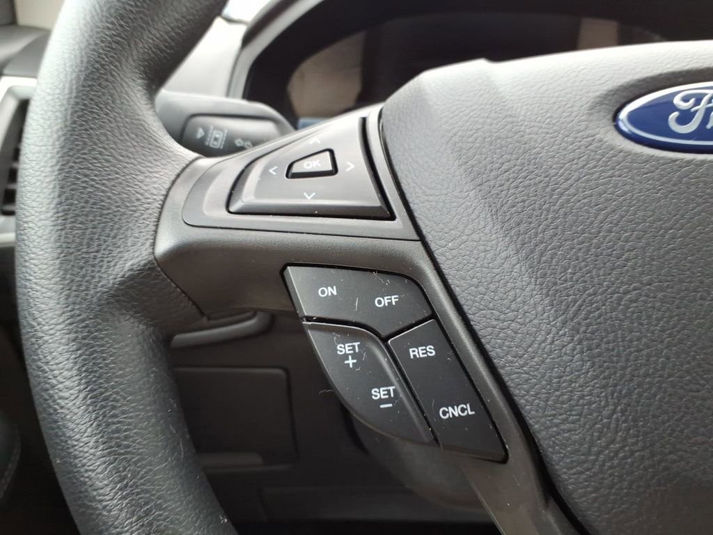 Certified 2024 Ford Edge SEL w/ Convenience Package AWD/4WD image 16
