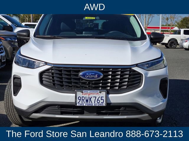 Certified 2025 Ford Escape Active image 9