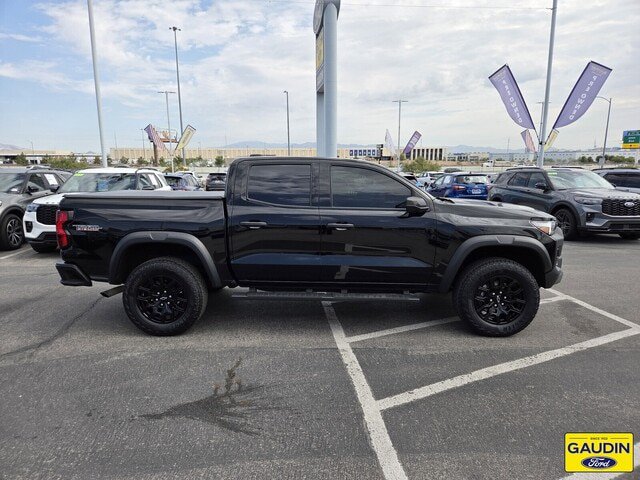 Used 2023 Chevrolet Colorado Trail Boss w/ Advanced Trailering Package AWD/4WD image 8