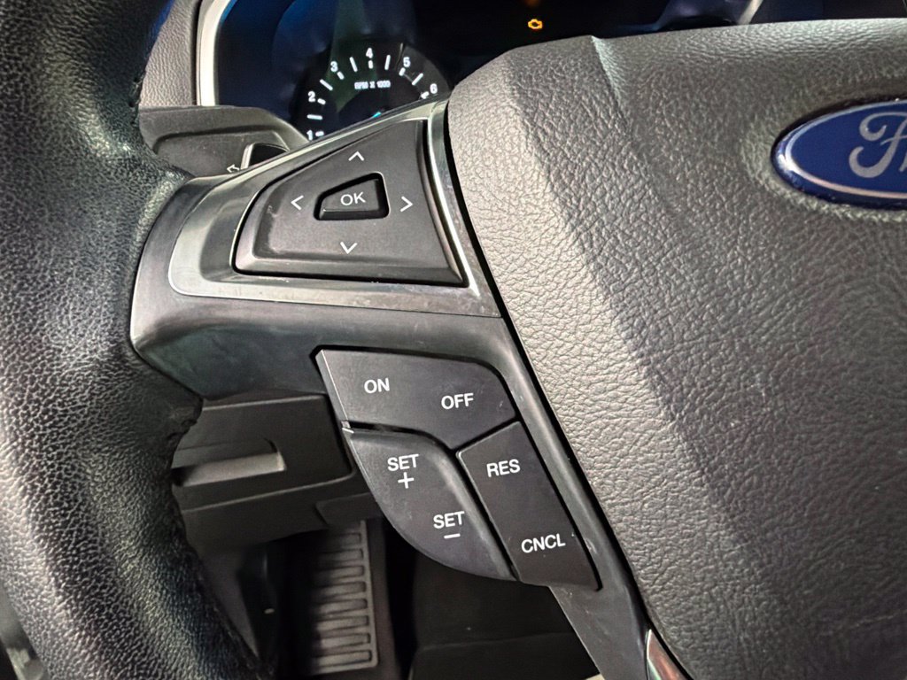 Certified 2017 Ford Edge SEL AWD/4WD image 18