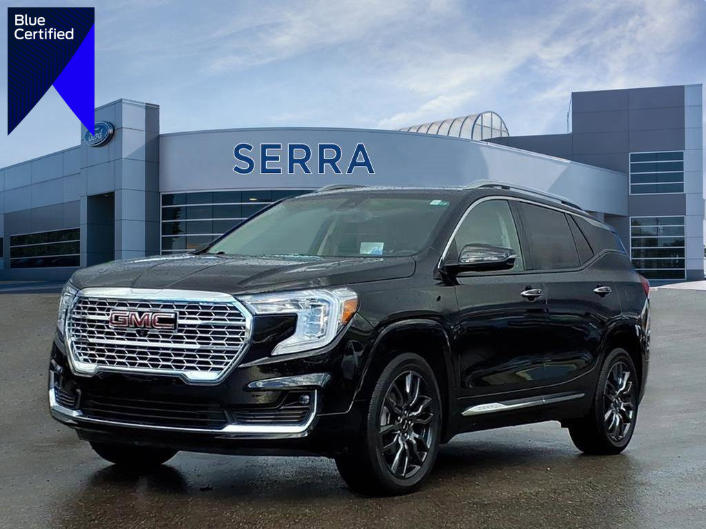 Used 2023 GMC Terrain Denali w/ Black Diamond Edition image 1