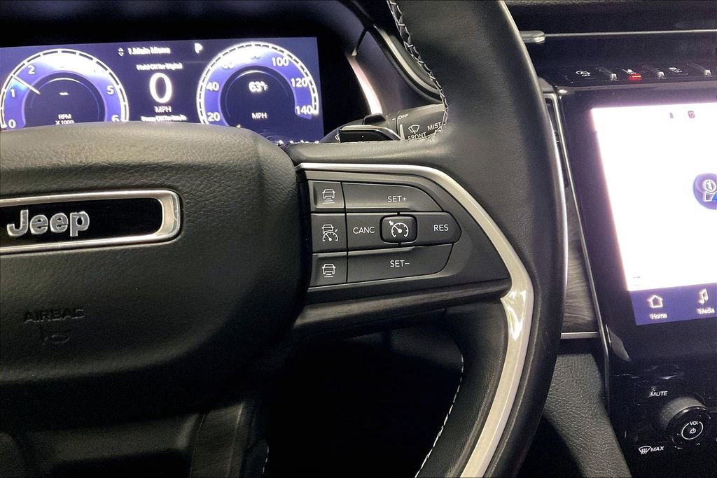 Used 2021 Jeep Grand Cherokee L Limited image 18