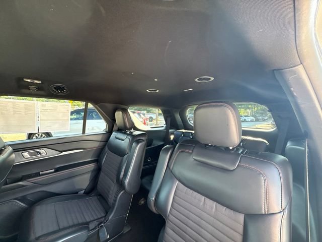 Certified 2025 Ford Explorer ST-Line AWD/4WD image 34