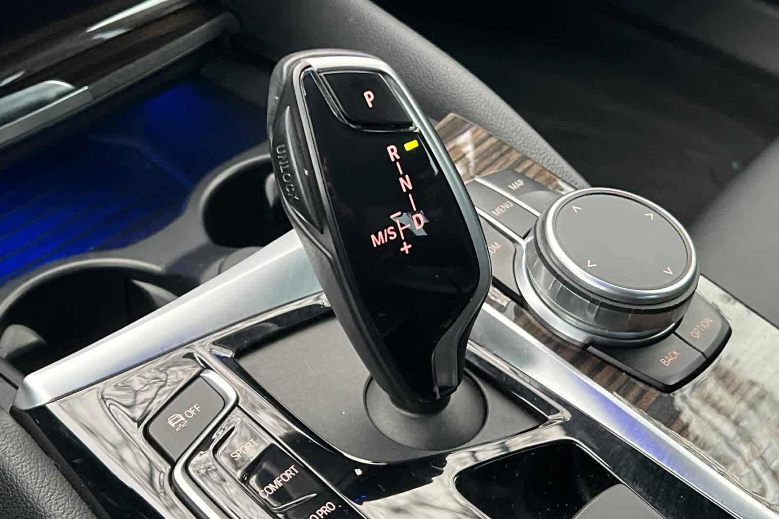 Used 2019 BMW 530i 530i w/ Convenience Package image 21