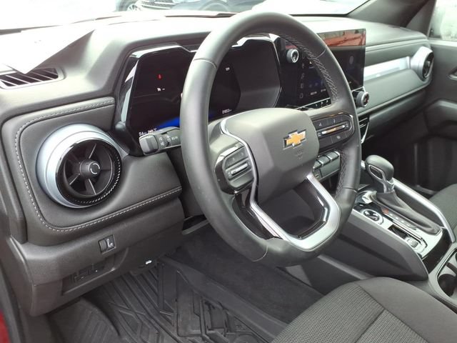 Used 2024 Chevrolet Colorado LT w/ LT Convenience Package II AWD/4WD image 16