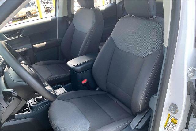 Certified 2024 Ford Maverick XL FWD image 24