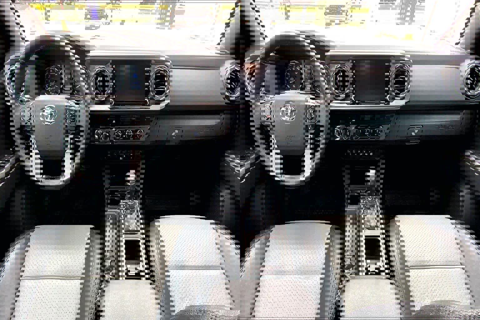 Used 2023 Toyota Tacoma TRD Sport w/ Technology Package image 16