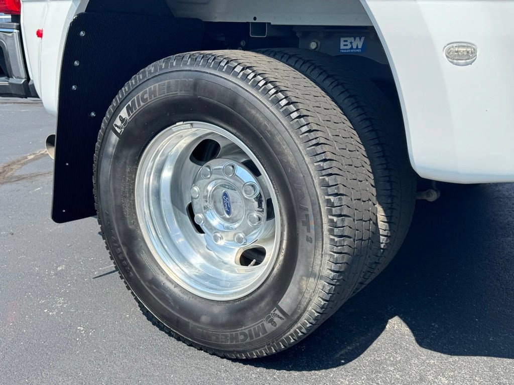 Certified 2024 Ford F350 Lariat w/ FX4 Off-Road Package AWD/4WD image 24
