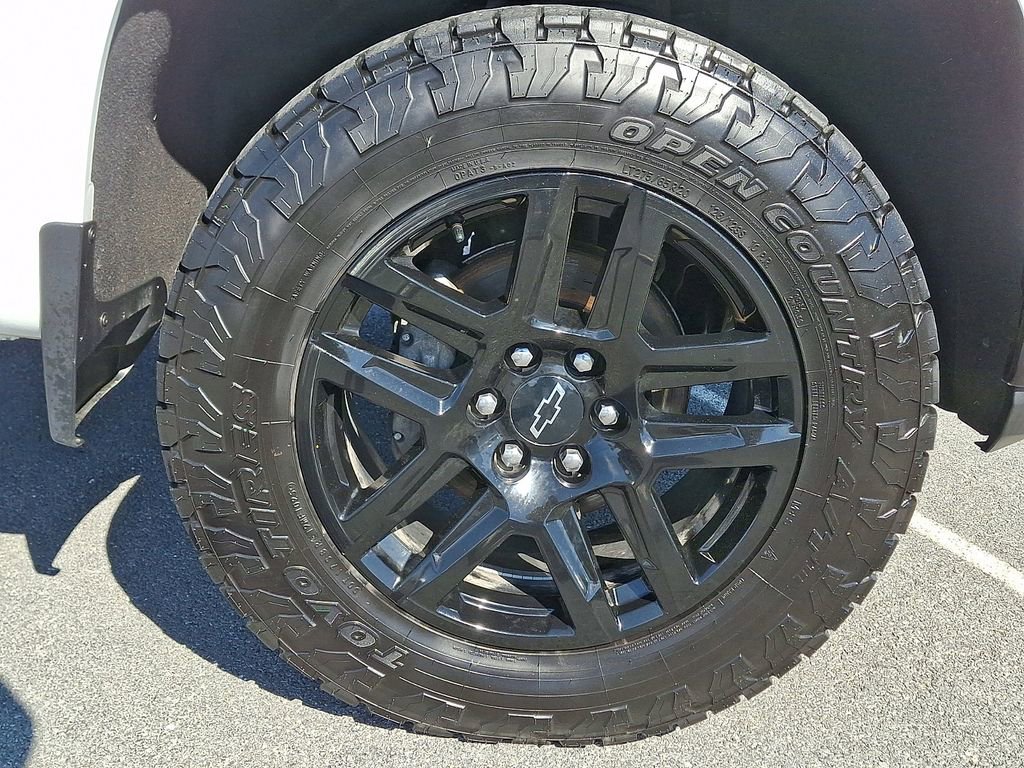Used 2022 Chevrolet Silverado 1500 LT Trail Boss w/ Convenience Package II AWD/4WD image 8
