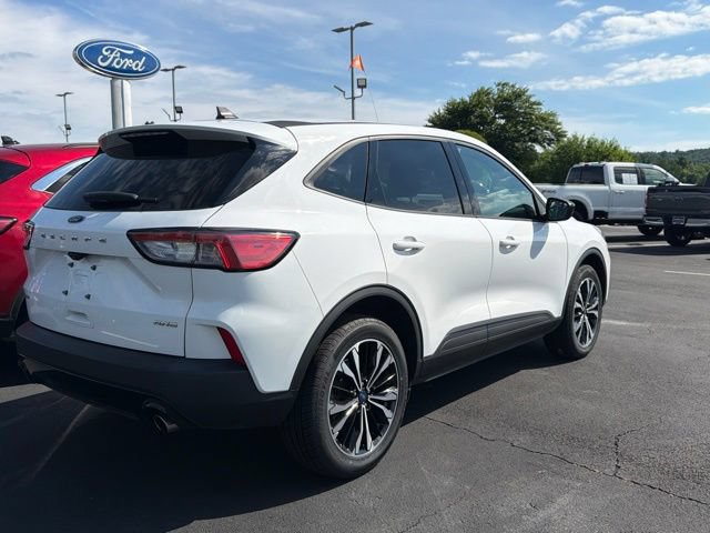 Certified 2022 Ford Escape SE w/ SE Sport Appearance Package AWD/4WD image 7