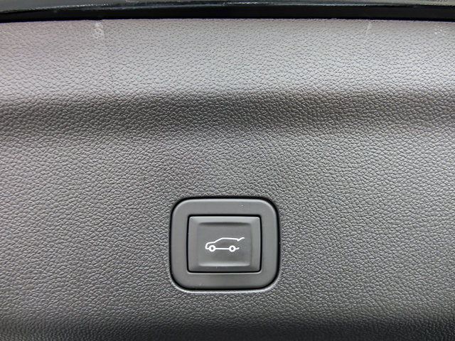 Used 2026 Cadillac Escalade Luxury w/ Touring Package AWD/4WD image 26