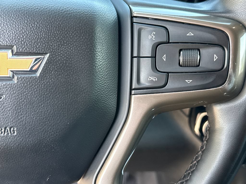 Used 2024 Chevrolet Silverado 2500 High Country w/ Technology Package AWD/4WD image 19