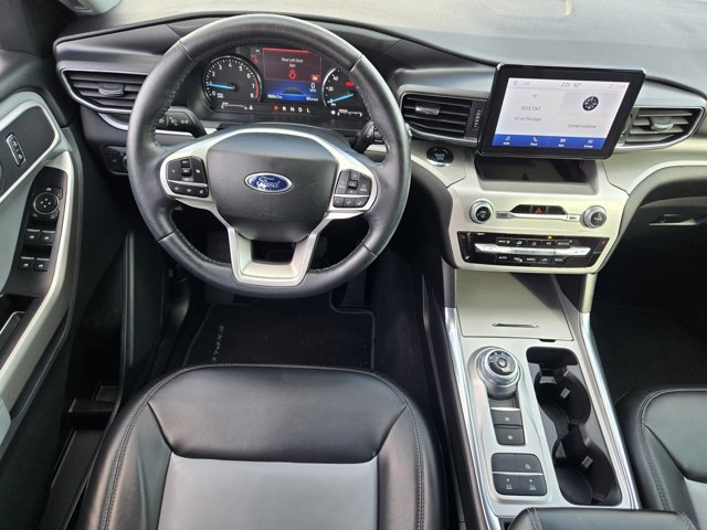 Certified 2022 Ford Explorer XLT w/ Equipment Group 202A image 26