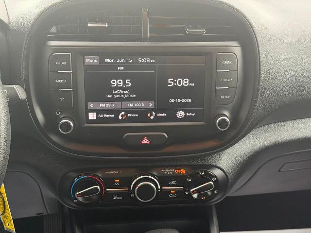Used 2025 Kia Soul LX w/ LX Technology Package FWD image 20