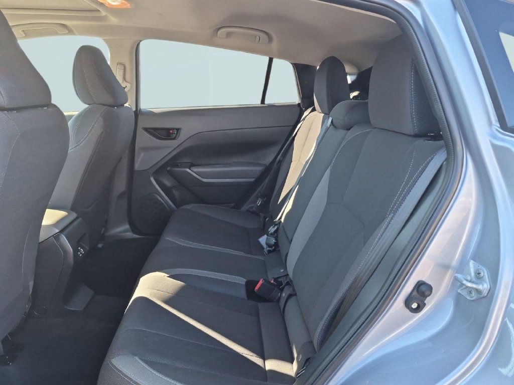 Used 2025 Subaru Crosstrek 2.5i Premium AWD/4WD image 20