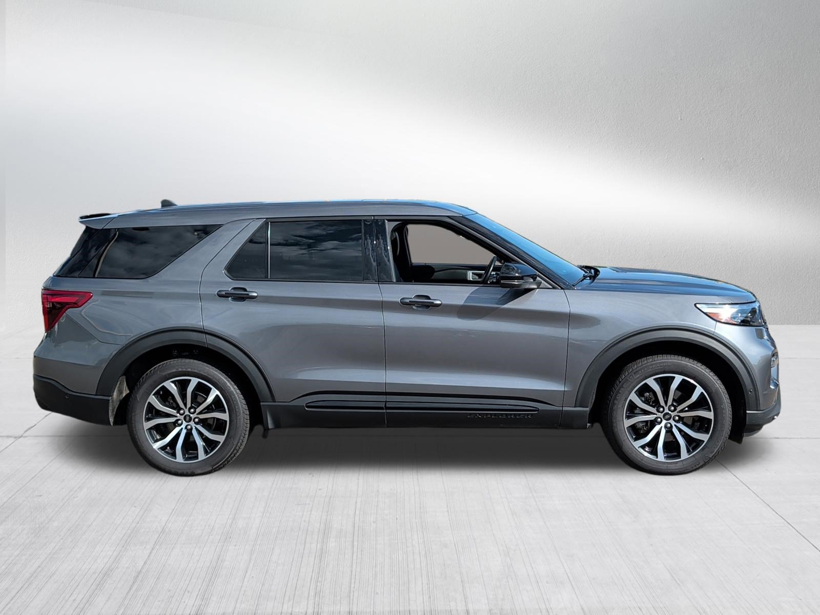 Certified 2021 Ford Explorer ST w/ Equipment Group 401A AWD/4WD image 8