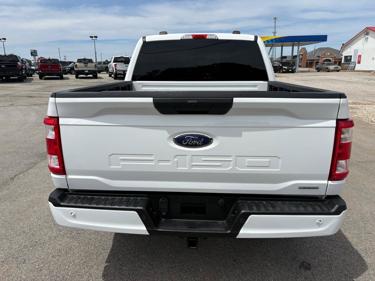 Certified 2021 Ford F150 XL w/ STX Appearance Package AWD/4WD image 4