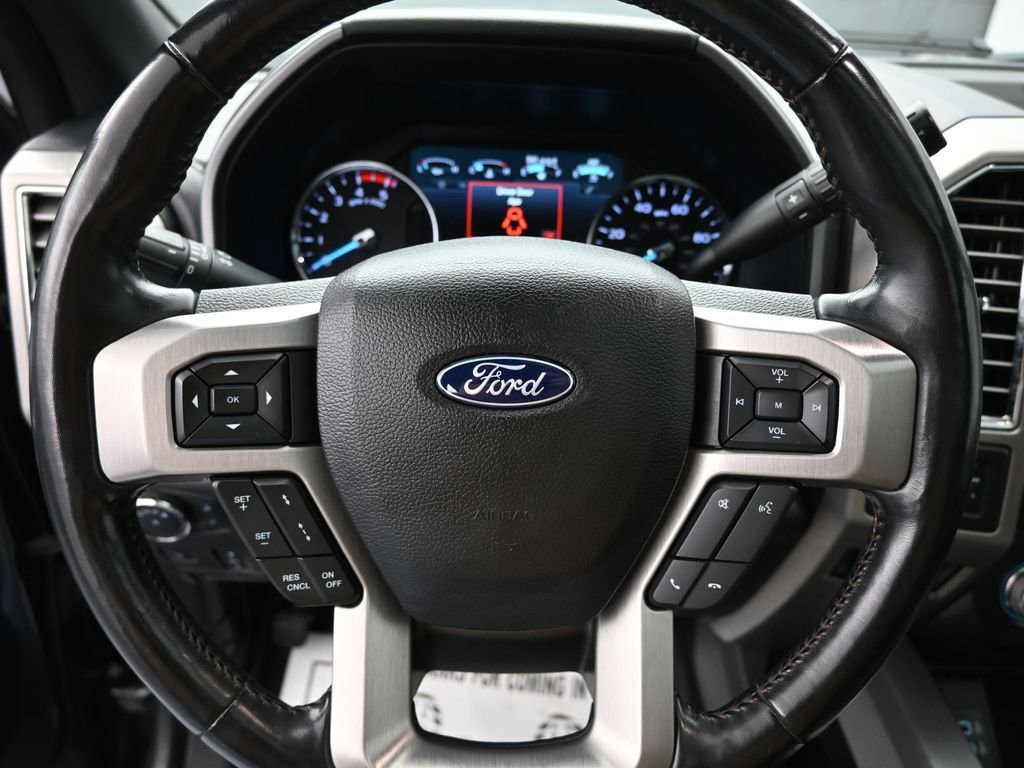 Certified 2018 Ford F350 Platinum w/ Platinum Ultimate Package image 41