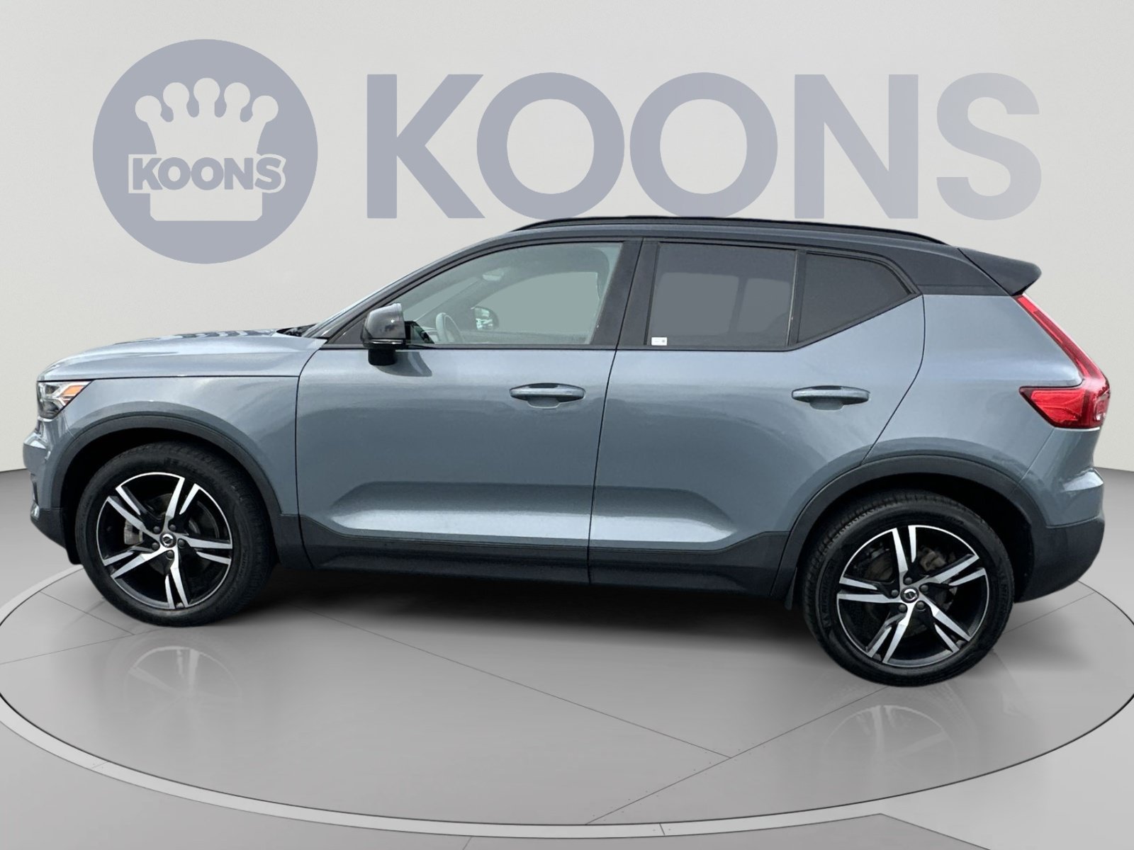 Used 2021 Volvo XC40 T5 R-Design AWD/4WD image 8