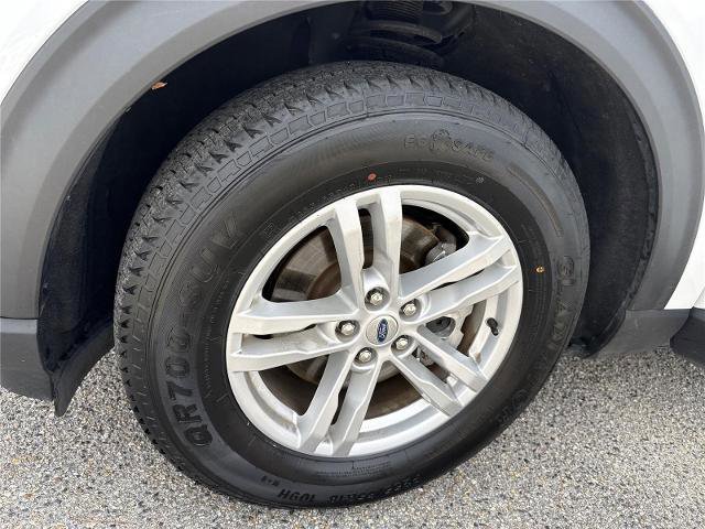 Certified 2024 Ford Explorer XLT w/ Equipment Group 202A image 34