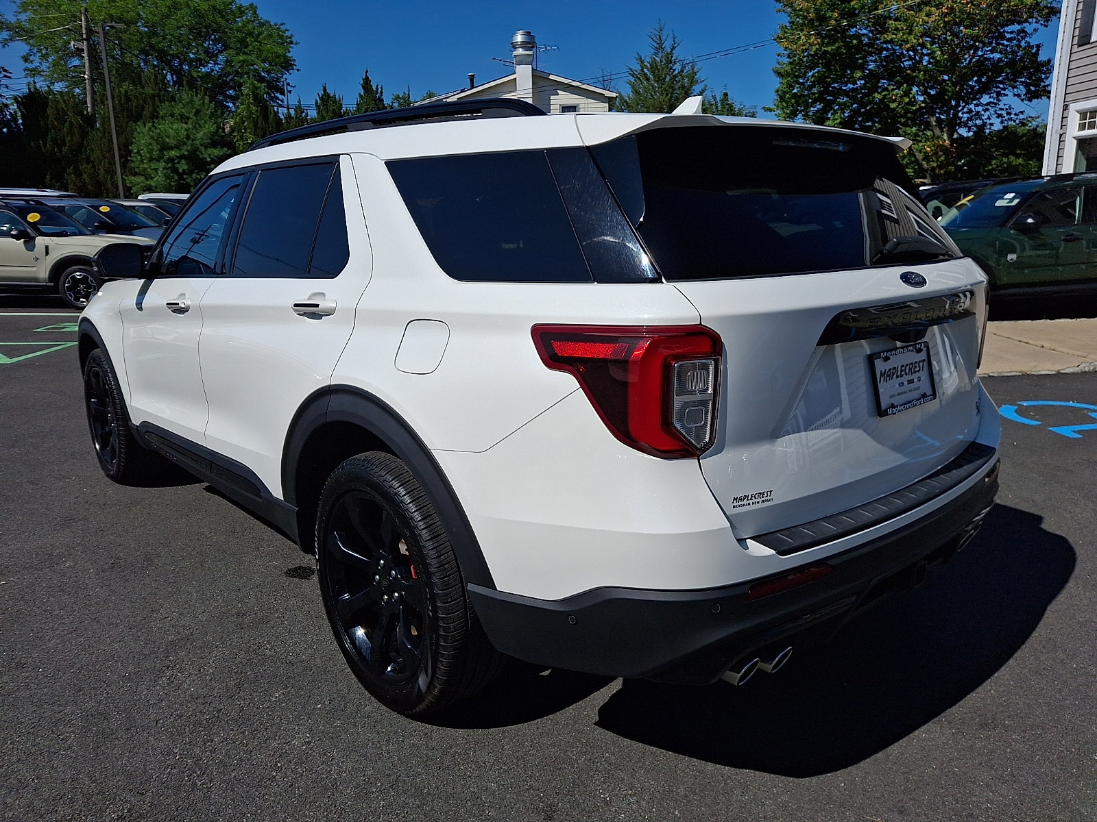 Certified 2020 Ford Explorer ST w/ ST Street Pack AWD/4WD image 7