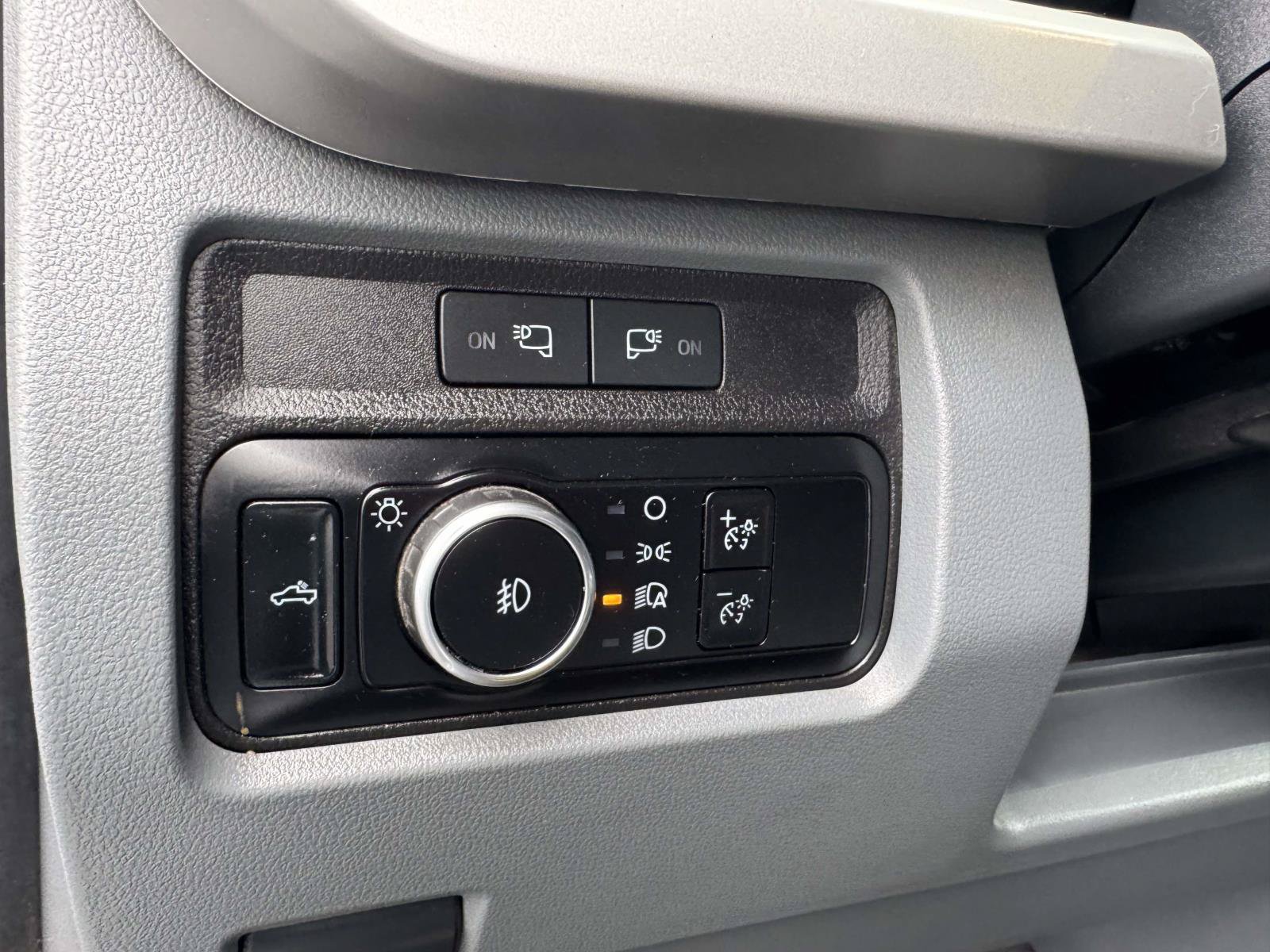 Certified 2023 Ford F250 XLT w/ 360-Degree Camera Package AWD/4WD image 31