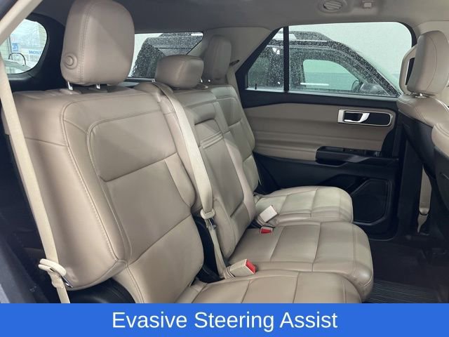 Certified 2020 Ford Explorer XLT w/ Equipment Group 202A image 29