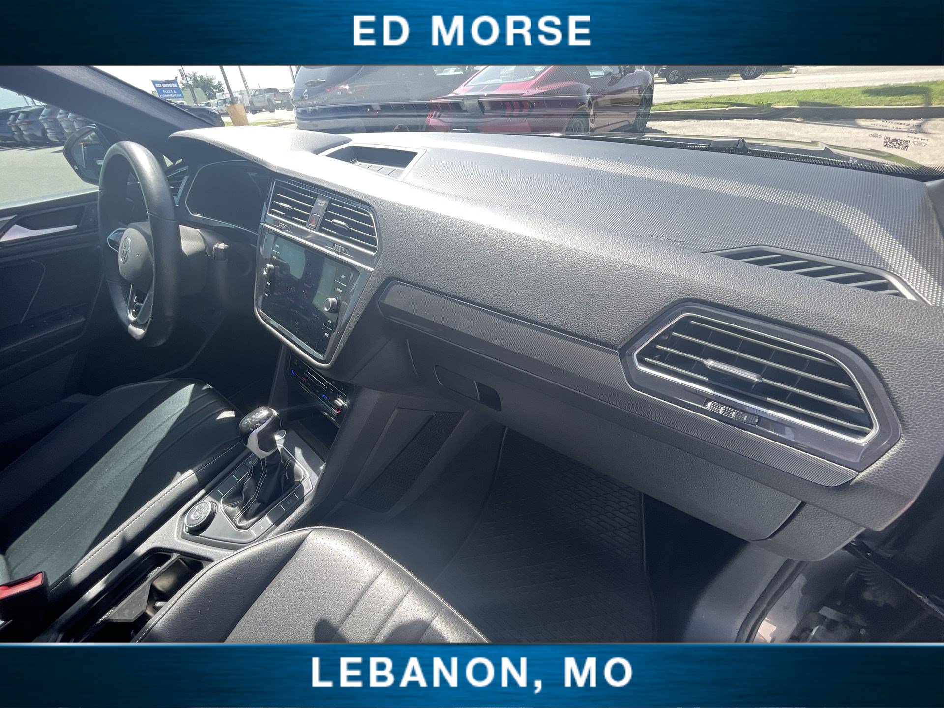 Used 2024 Volkswagen Tiguan SE R-Line AWD/4WD image 27