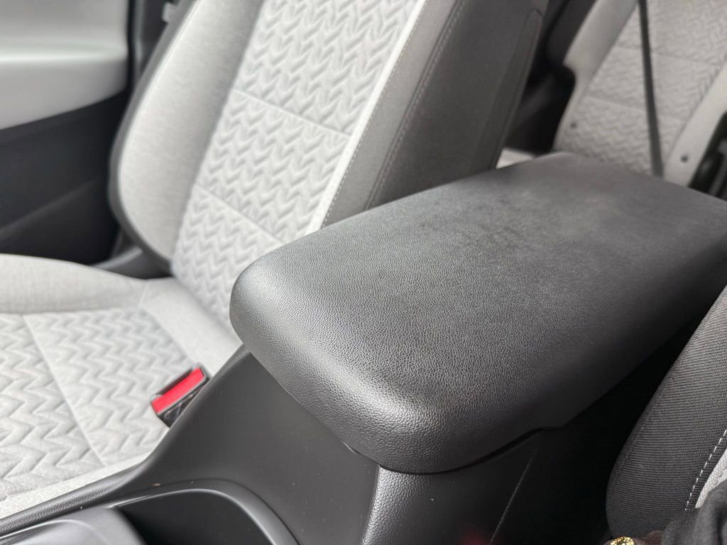 Used 2023 Chevrolet Equinox LT image 44