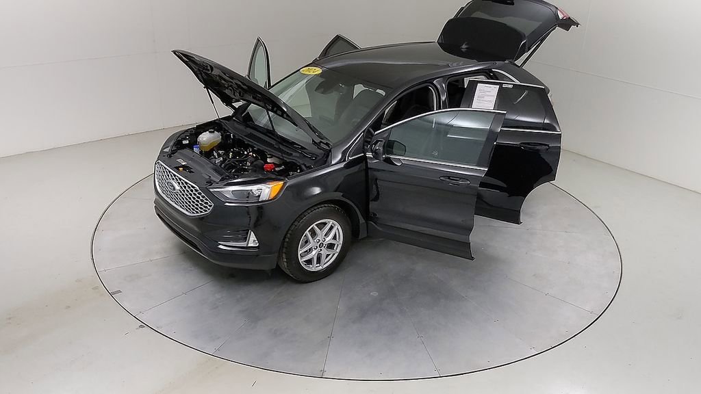 Certified 2024 Ford Edge SEL w/ Convenience Package AWD/4WD image 52