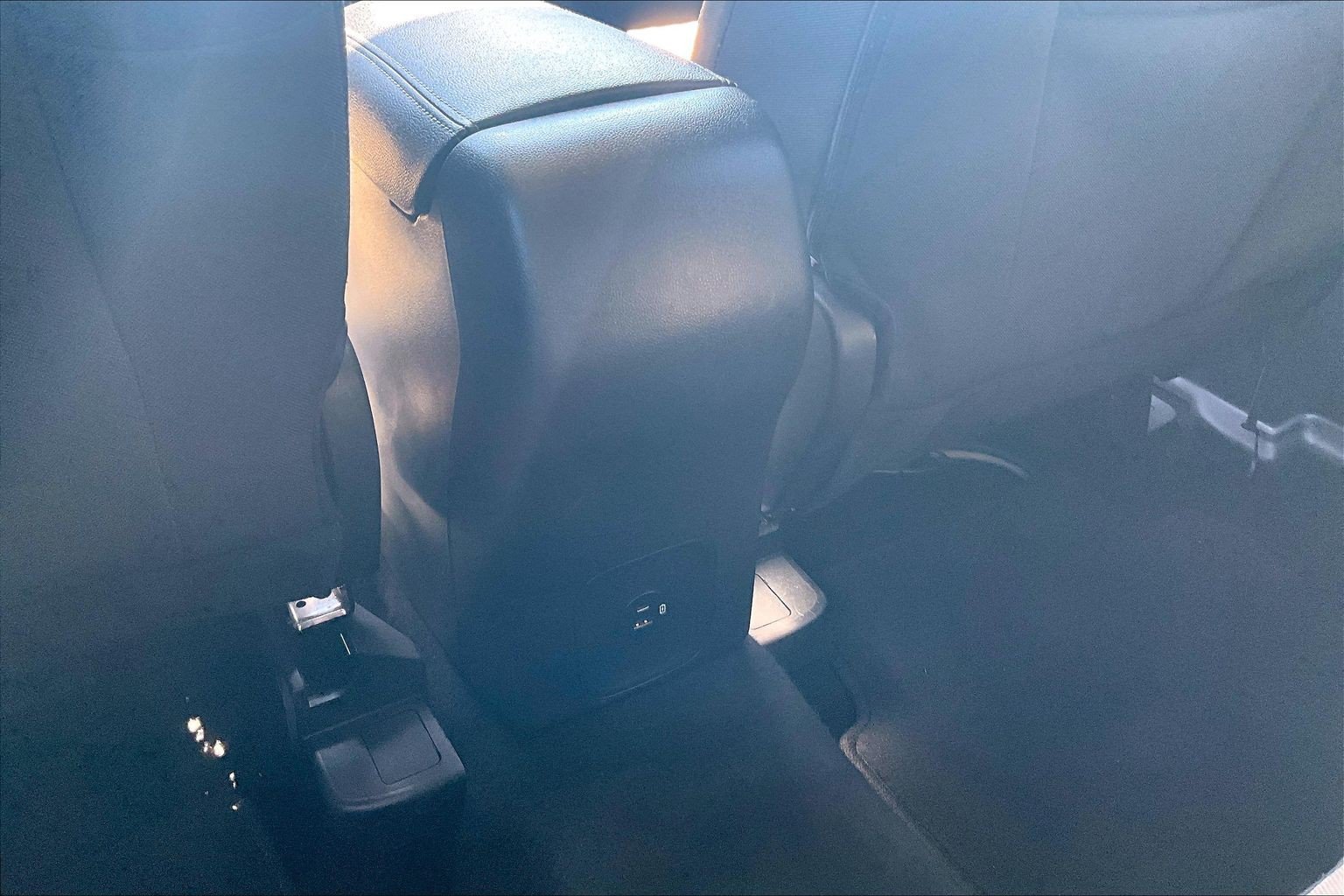 Certified 2021 Ford Escape SE FWD image 33