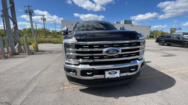Certified 2023 Ford F350 Lariat w/ Lariat Ultimate Package AWD/4WD image 3