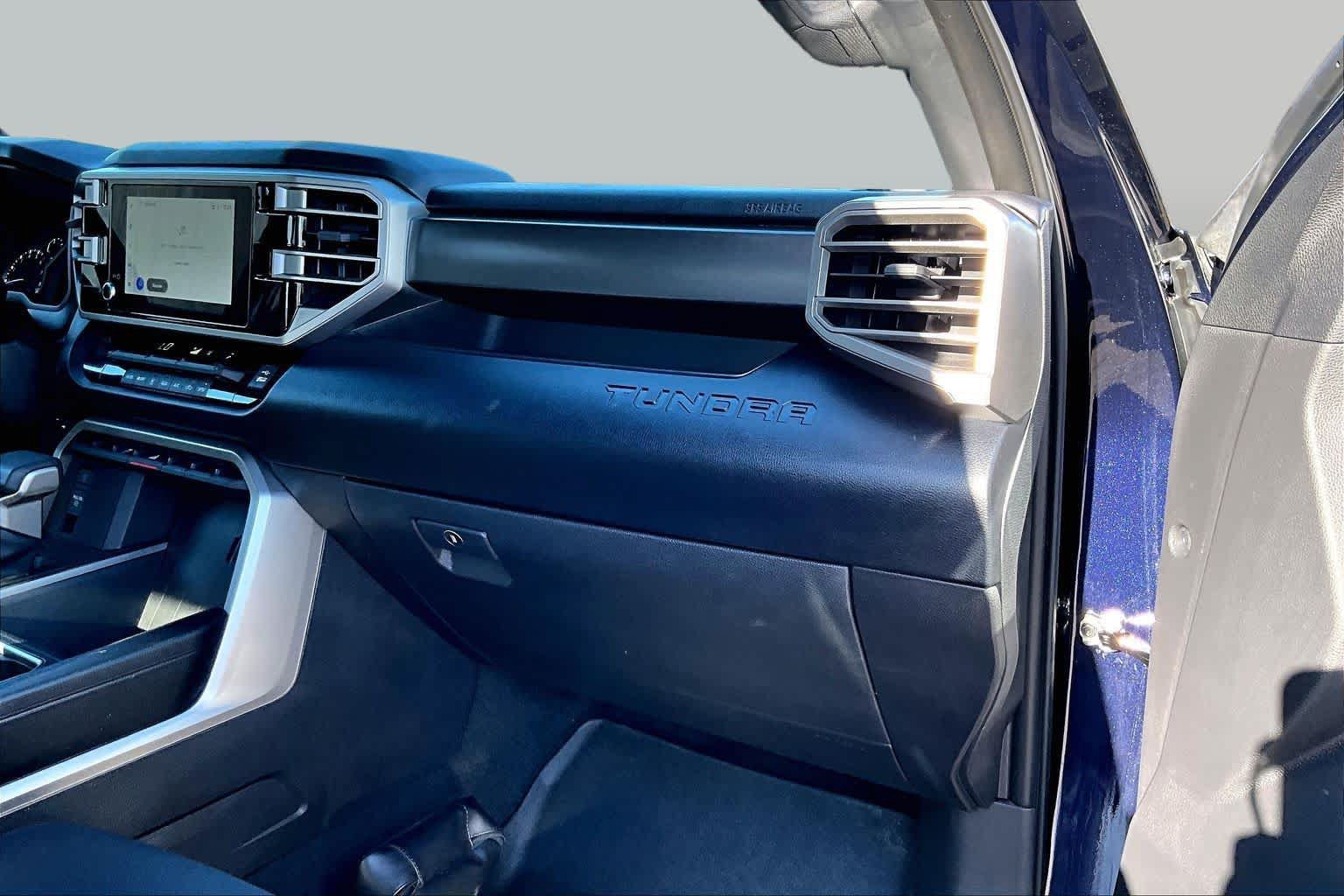 Used 2026 Toyota Tundra SR5 AWD/4WD image 19