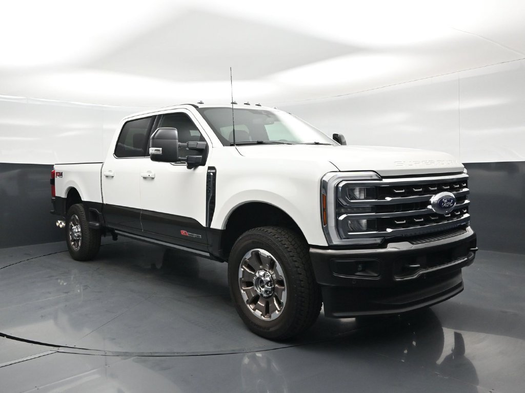 Certified 2025 Ford F250 King Ranch AWD/4WD image 24