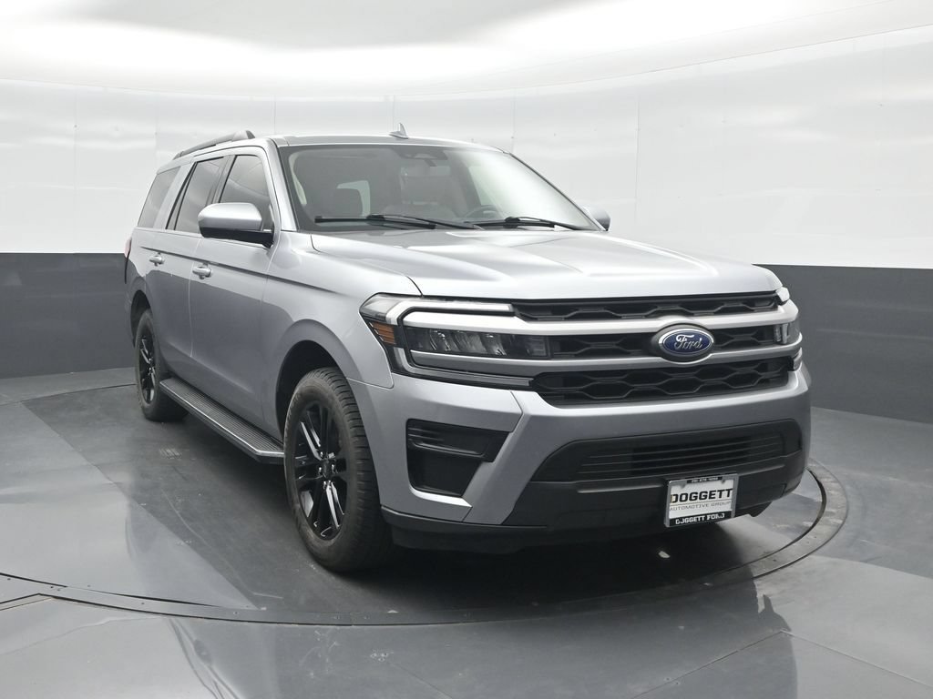 Certified 2022 Ford Expedition XLT RWD image 8
