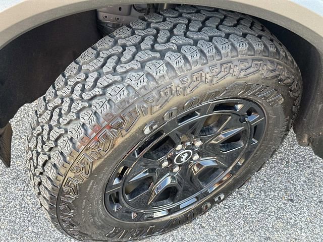 Certified 2025 Ford Bronco Sport Outer Banks w/ Sasquatch Outer Banks Package image 17