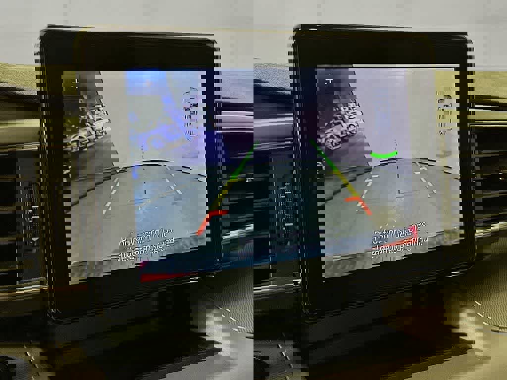 Certified 2023 Ford Explorer XLT w/ Equipment Group 202A image 29