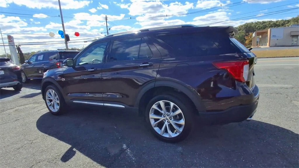 Certified 2023 Ford Explorer Platinum w/ Premium Technology Package image 4