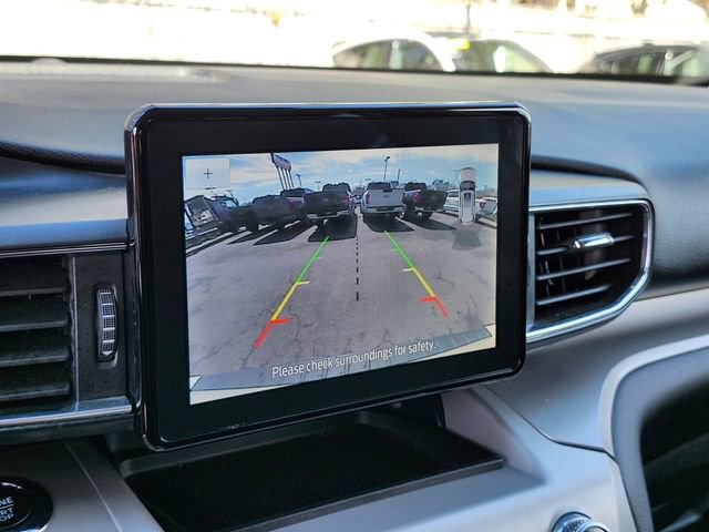 Certified 2022 Ford Explorer XLT w/ Equipment Group 202A image 24