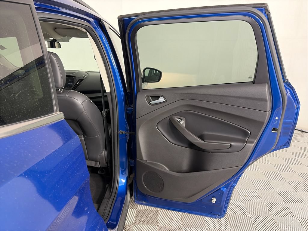 Certified 2019 Ford Escape SEL FWD image 28
