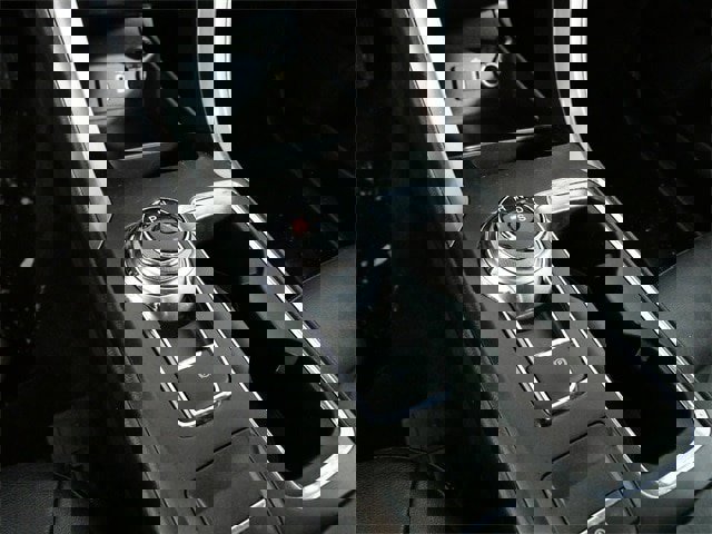 Certified 2017 Ford Fusion SE w/ Fusion SE Technology Package image 17