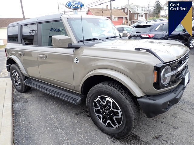 Certified 2025 Ford Bronco Outer Banks image 1
