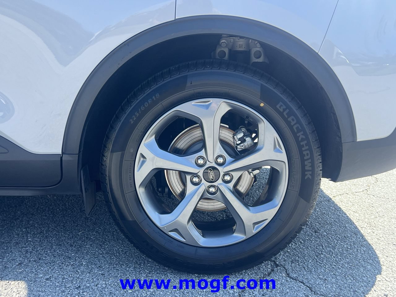 Certified 2025 Ford Escape ST-Line FWD image 30