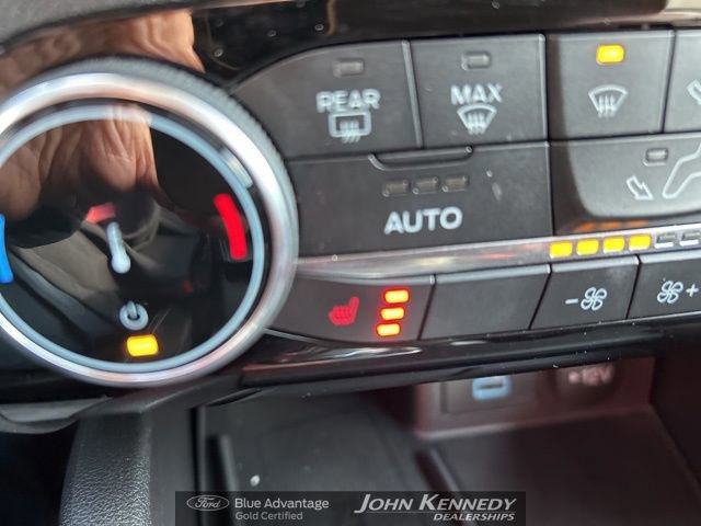 Certified 2022 Ford Escape SEL w/ Technology Package image 27