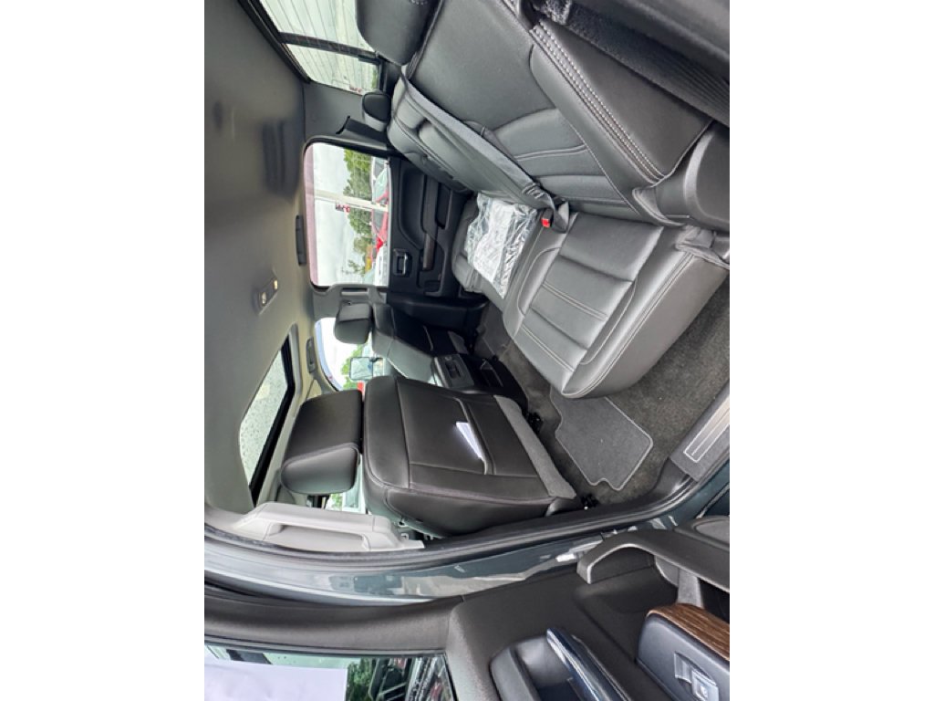 Used 2018 GMC Sierra 3500 Denali w/ Duramax Plus Package AWD/4WD image 24