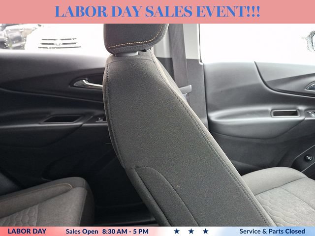 Used 2020 Chevrolet Equinox LT w/ Driver Convenience Package AWD/4WD image 13